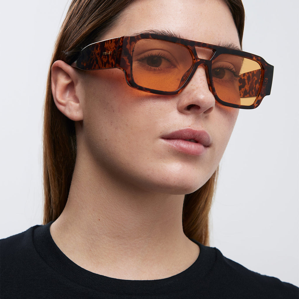 Jahi Tigris Orange
